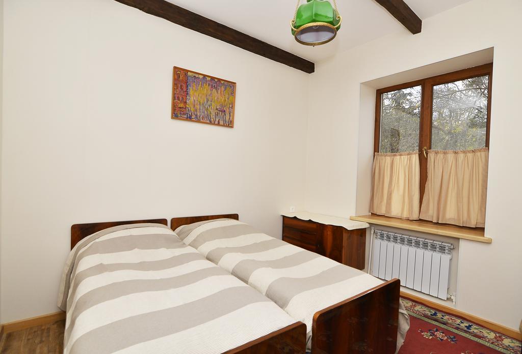 Villa Jrhogher Dilican Oda fotoğraf